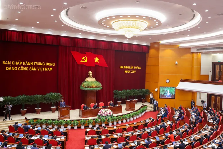 Nghị quyết Hội nghị Trung ương 3 về quan điểm, định hướng sửa đổi Luật Đất đai v&agrave; c&aacute;c luật c&oacute; li&ecirc;n quan - Ảnh 1.