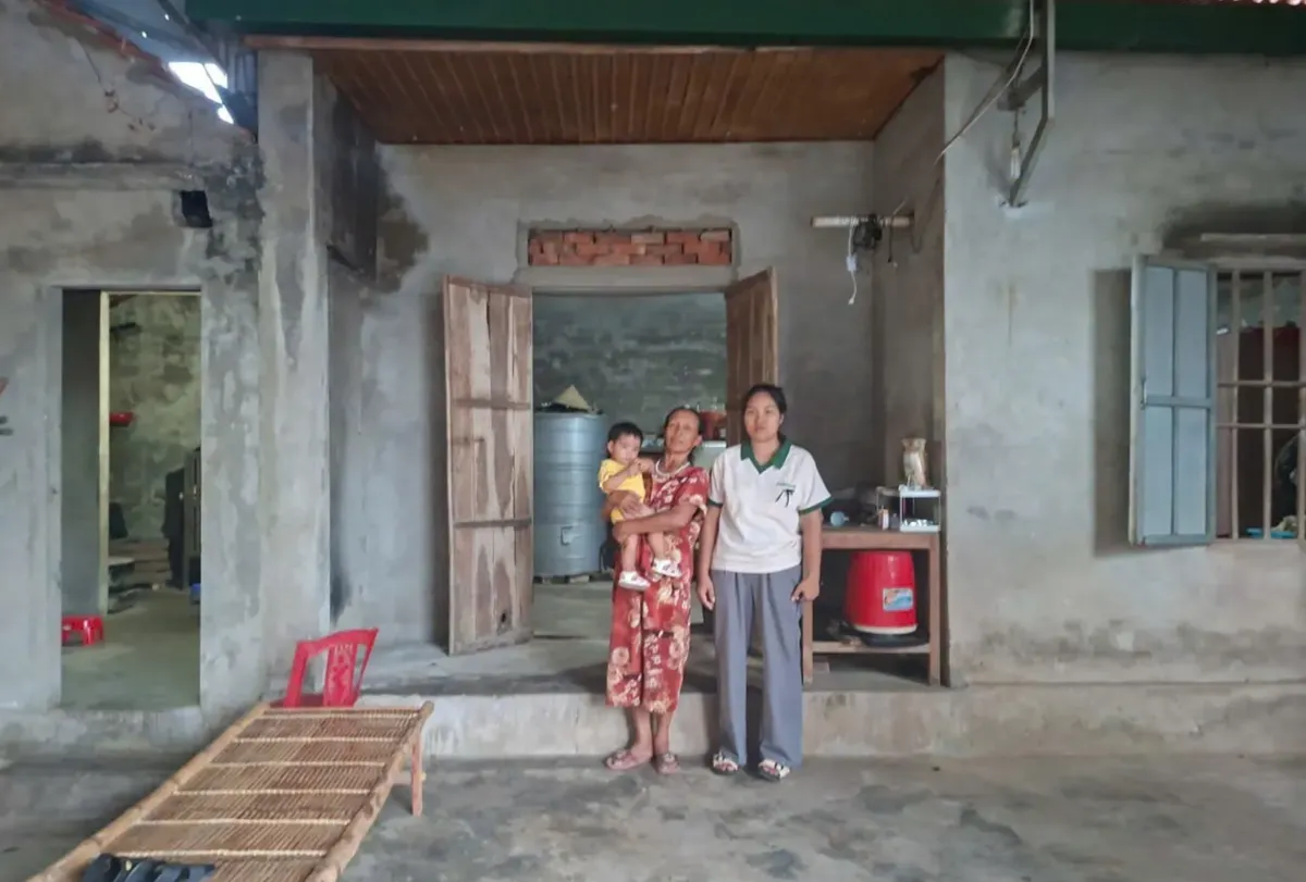 Nhịp tim yếu ớt của b&eacute; Nguyễn Tường Vy đang chờ một ph&eacute;p m&agrave;u - Ảnh 2.