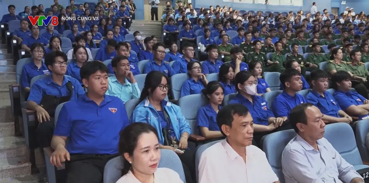 Lễ phát động "Chung tay phòng, chống mua bán người"- Ảnh 3. Lễ phát động "Chung tay phòng, chống mua bán người"- Ảnh 3.