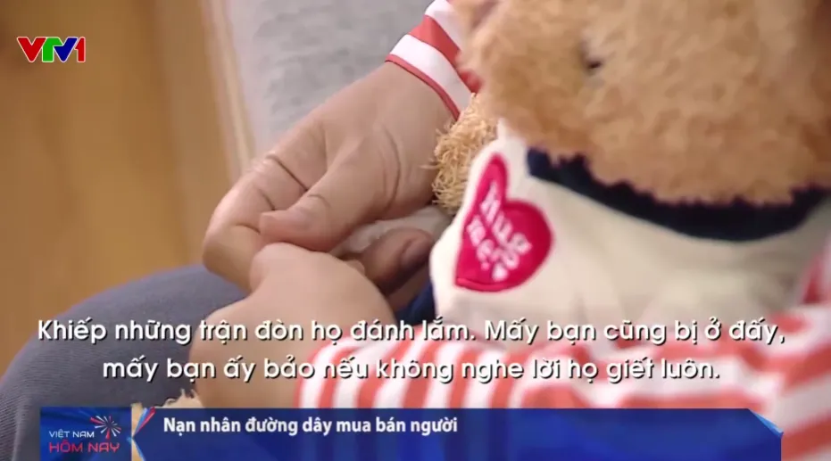 Từ lời hứa đổi đời đến nỗi ám ảnh kéo dài của nạn nhân mua bán người - Ảnh 2.
