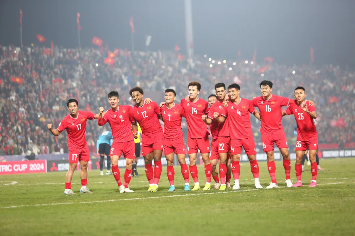 Lịch sử đối đầu Việt Nam - Singapore tại ASEAN Cup: 28 năm duy trì chuỗi bất bại
- Ảnh 1.