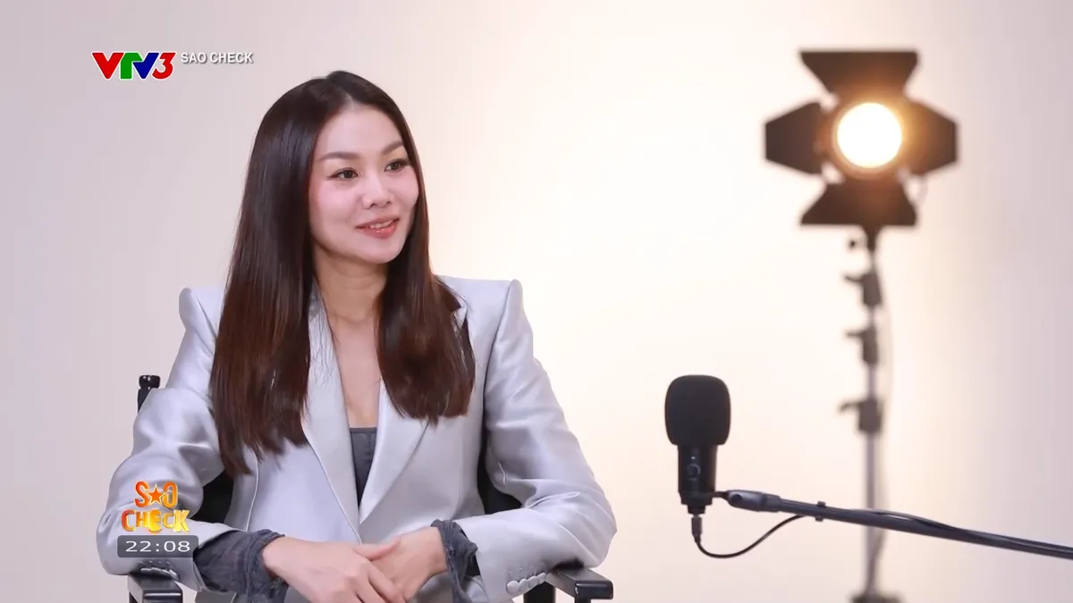 Thanh Hằng: "Hạnh phúc vì được dấn thân, may mắn khi có ông xã luôn thấu hiểu" - Ảnh 3.
