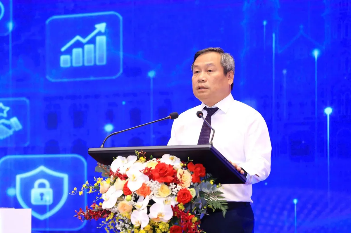 Hà Nội ra mắt nền tảng Cổng Thông tin điện tử thành phố - Ảnh 1.