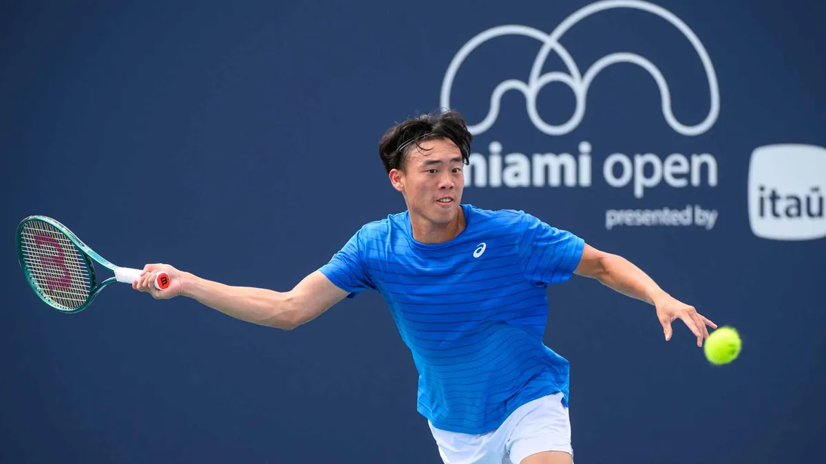 Coleman Wong thành tay vợt Hong Kong đầu tiên vào top 100 thế giới- Ảnh 1.
