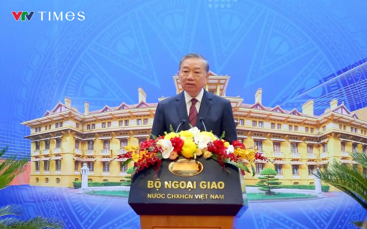 Tổng Bí thư, Chủ tịch nước Tô Lâm phát biểu chỉ đạo Hội nghị Ngoại giao lần thứ 33. Ảnh: Tạ Hiển
