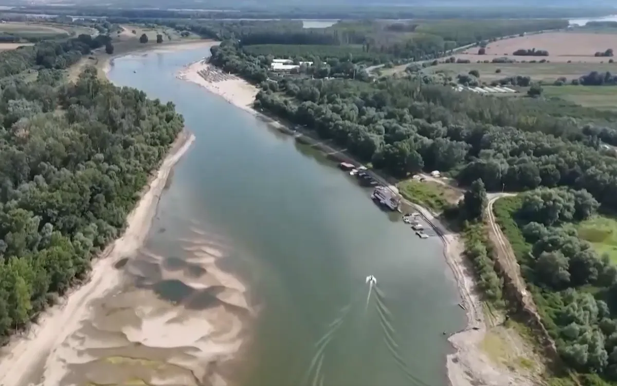 Romania ban bố tình trạng khẩn cấp về năng lượng- Ảnh 1.