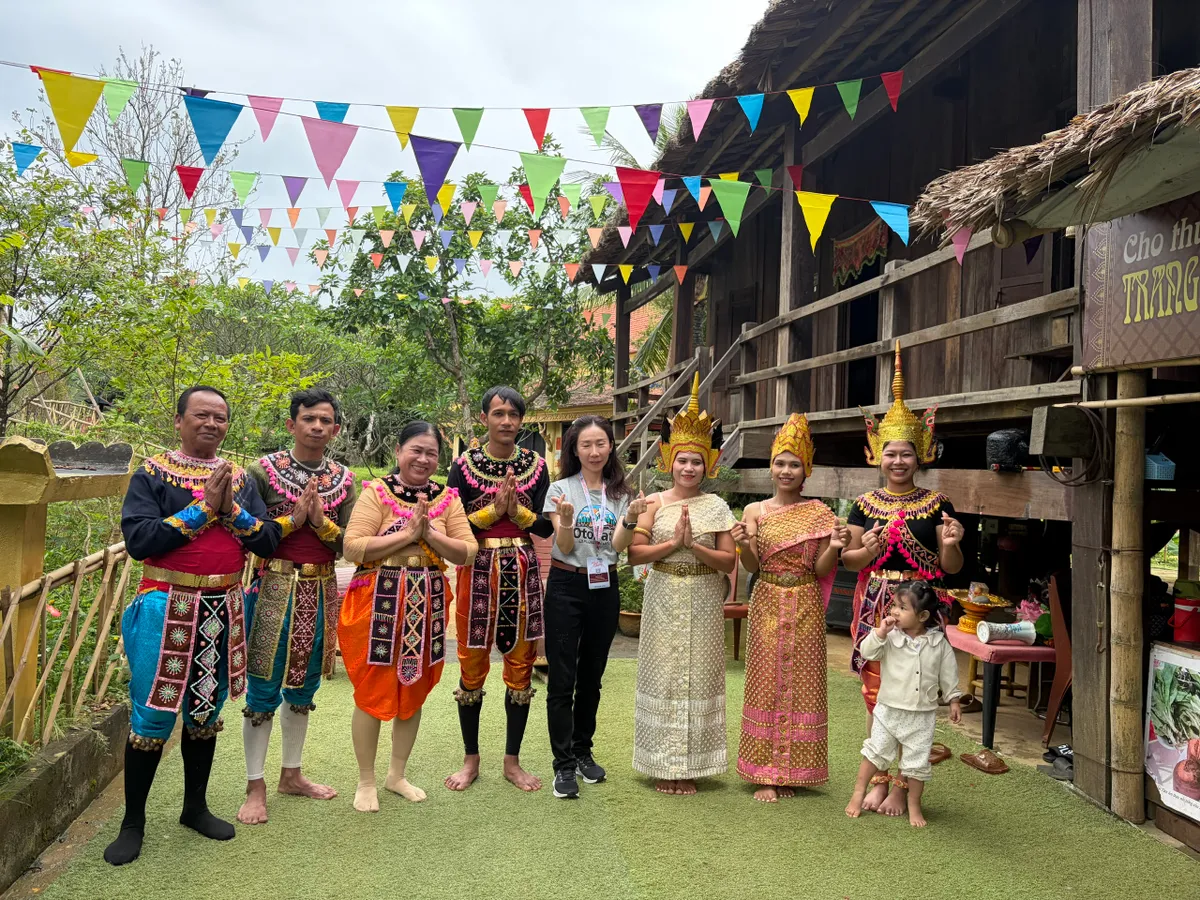 Trải nghiệm sắc m&agrave;u văn h&oacute;a Khmer Nam Bộ giữa l&ograve;ng H&agrave; Nội trong th&aacute;ng 8 - Ảnh 2.