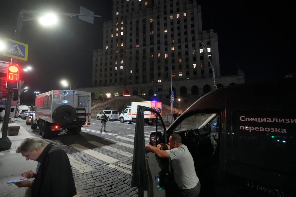 Nga: Đánh bom tại trung tâm Moscow- Ảnh 1.