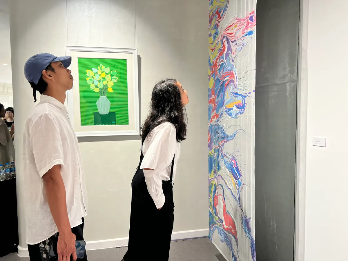 Triển lãm "Layers of Belonging": Nơi giấy và nước kể chuyện "sự thuộc về"- Ảnh 5.