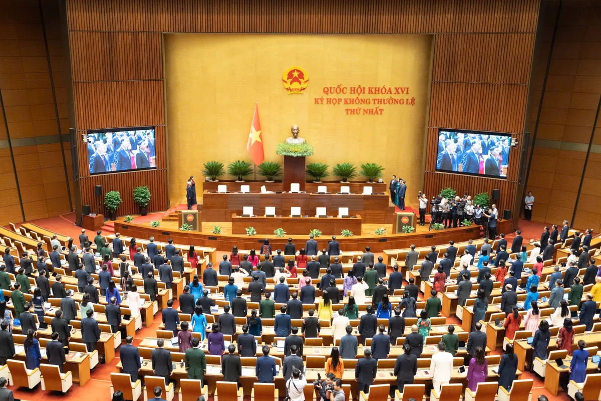 Chủ tịch Quốc hội: Không để thể chế là điểm nghẽn đối với sự phát triển nhanh, bền vững của đất nước - Ảnh 3.