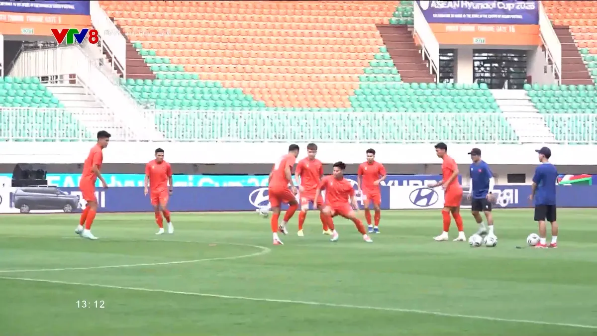 Tuyển Việt Nam dồn toàn lực quyết đấu Indonesia tại ASEAN Cup 2026- Ảnh 2. Tuyển Việt Nam dồn toàn lực quyết đấu Indonesia tại ASEAN Cup 2026- Ảnh 2.