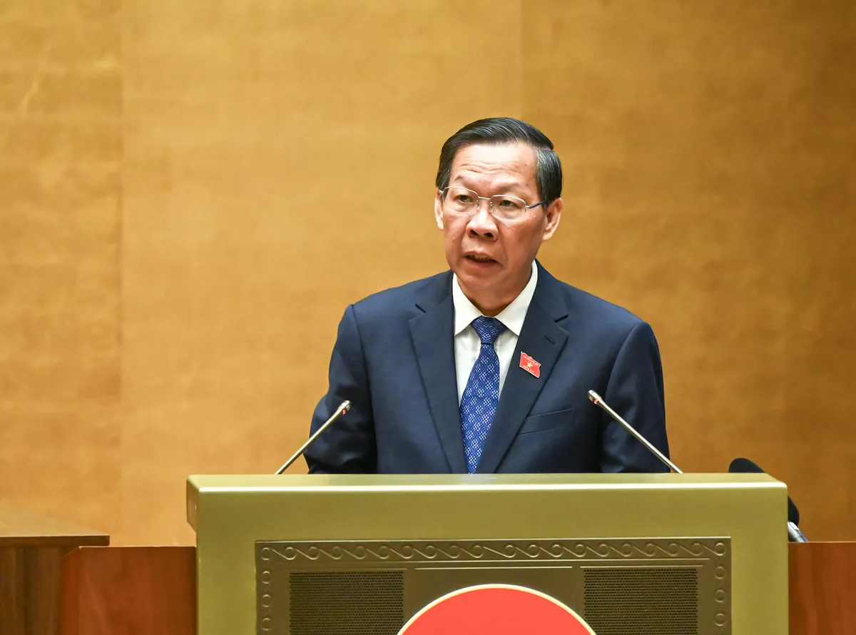 Tr&igrave;nh Quốc hội đề xuất cấm kinh doanh "kh&iacute; b&oacute;ng cười&rdquo; ngo&agrave;i mục đ&iacute;ch y tế - Ảnh 2.
