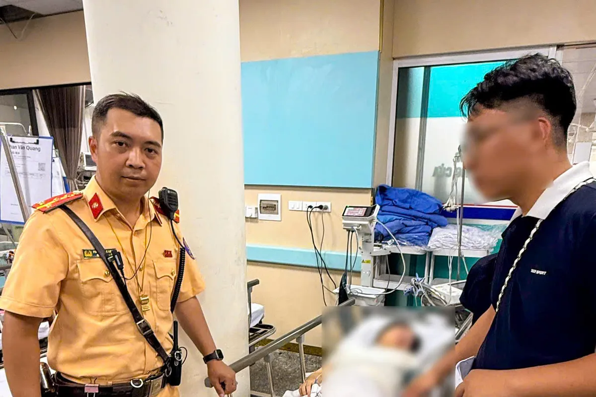 Liên tiếp mở đường cấp cứu, CSGT Thủ đô hỗ trợ hai trường hợp khẩn cấp - Ảnh 2.