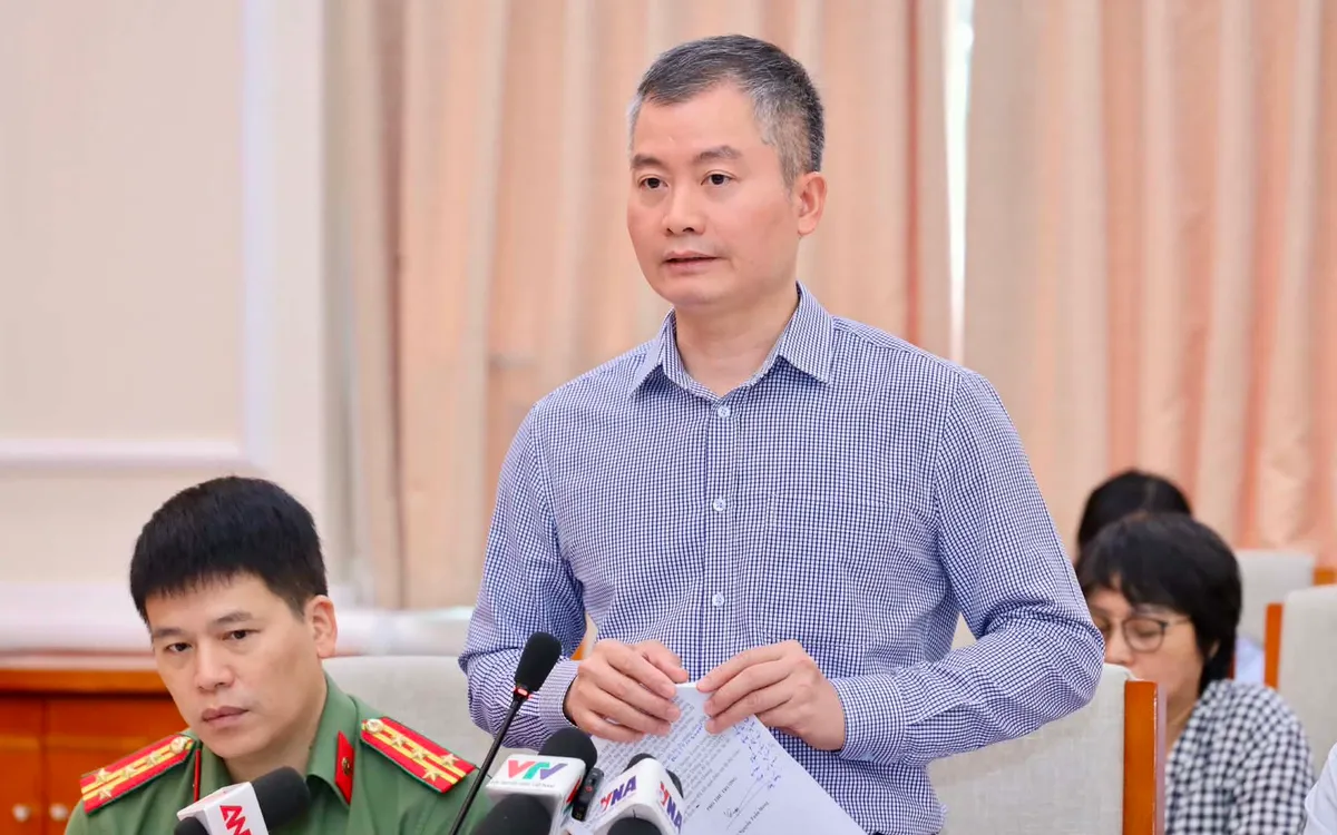Đại tá Nguyễn Tuấn Hưng, Phó Cục trưởng Cục An ninh điều tra (Bộ Công an) tại họp báo. 