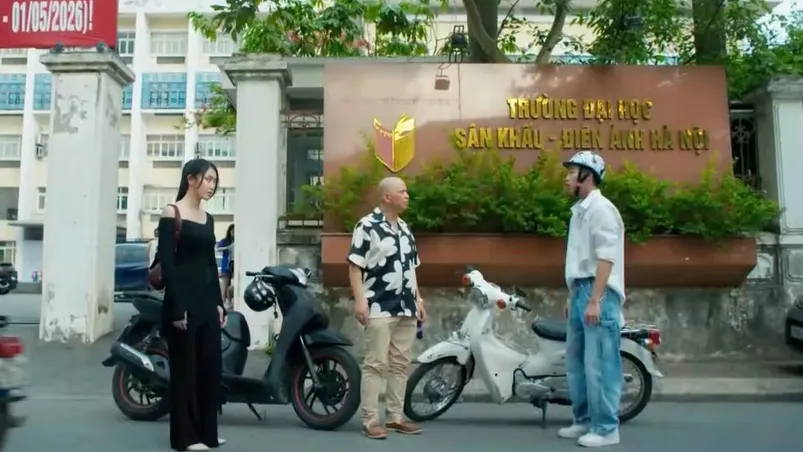 Mùa hè năm ấy - Tập 2: Khánh (Long Vũ) vỡ vụn nhìn 'mối tình đầu' đi nhà nghỉ- Ảnh 4.