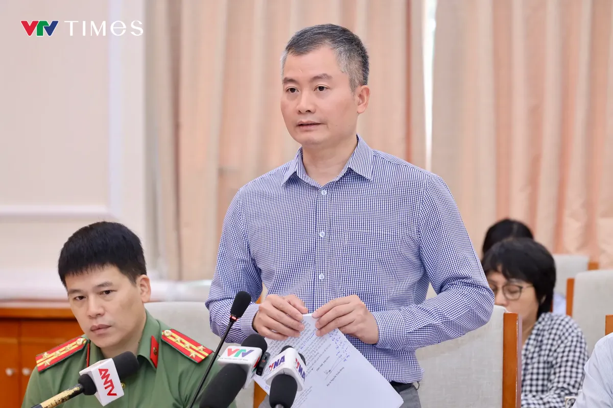 Bộ GD&ĐT: Thi lại tại Tuyên Quang không ảnh hưởng quyền lợi thí sinh - Ảnh 1.