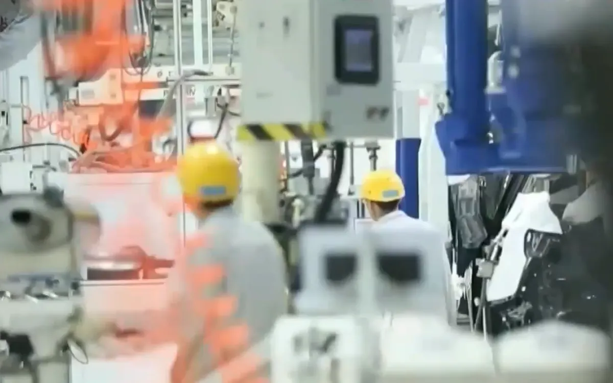 Trung Quốc siết chặt xuất khẩu thiết bị bay không người lái sang Mỹ- Ảnh 1.