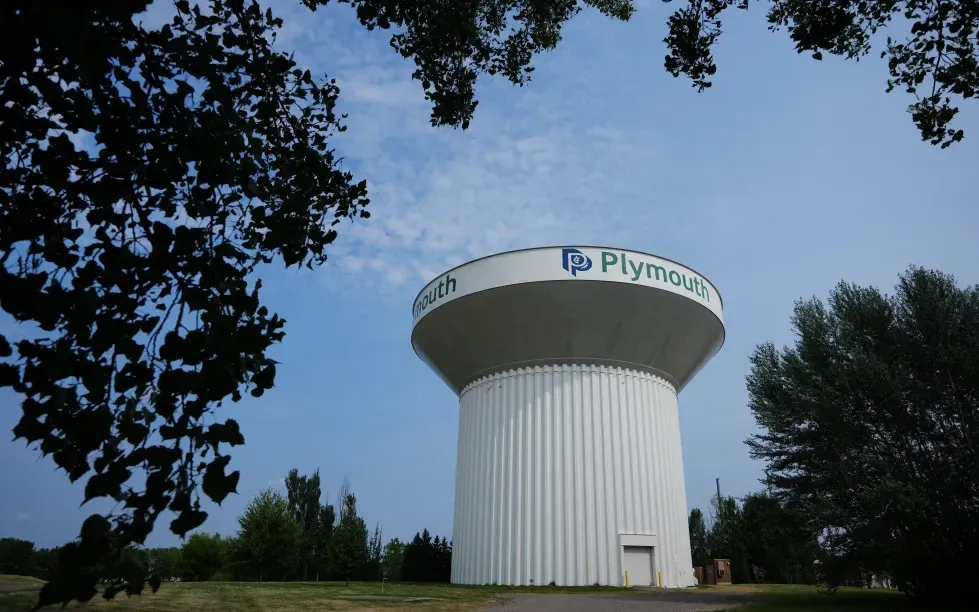 Tháp nước tại thành phố Plymouth, bang Minnesota, Mỹ, ngày 30/7/2026. (Ảnh: AP/Ellen Schmidt)