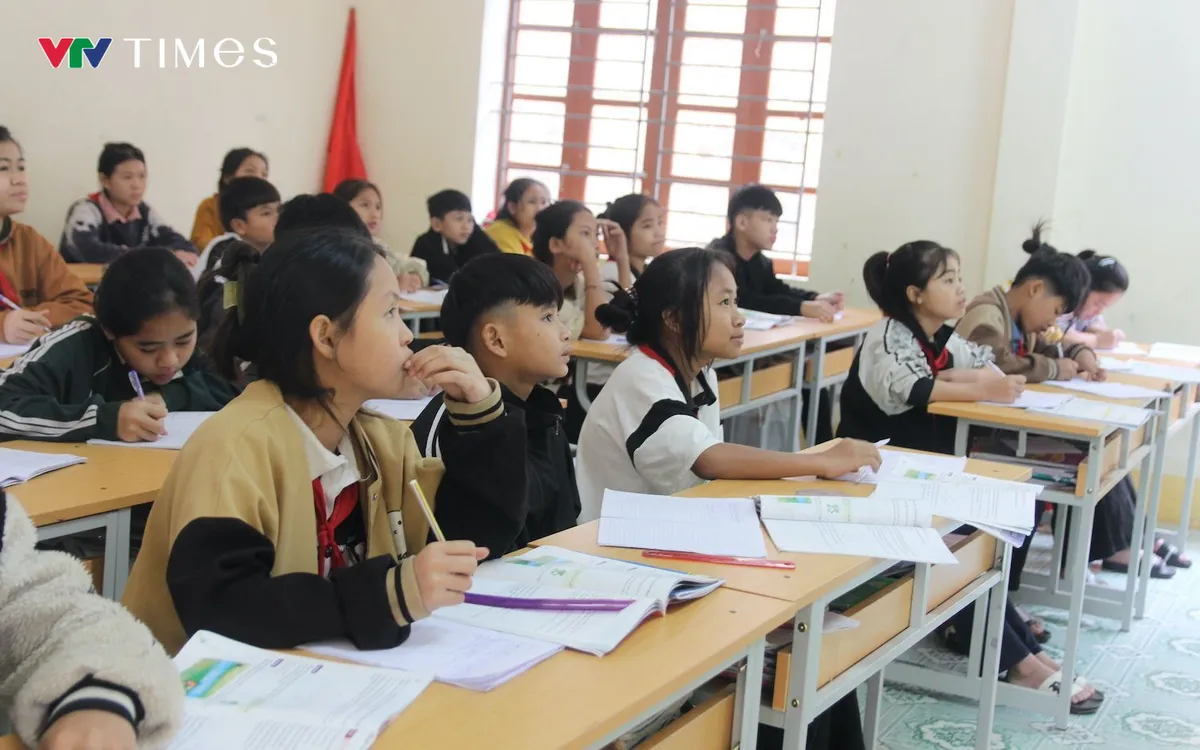 Tại Nghệ An, năm học 2026-2027, tỉnh sẽ triển khai sử dụng thống nhất một bộ sách giáo khoa ở tất cả các môn học. Ảnh Ngọc Quân.