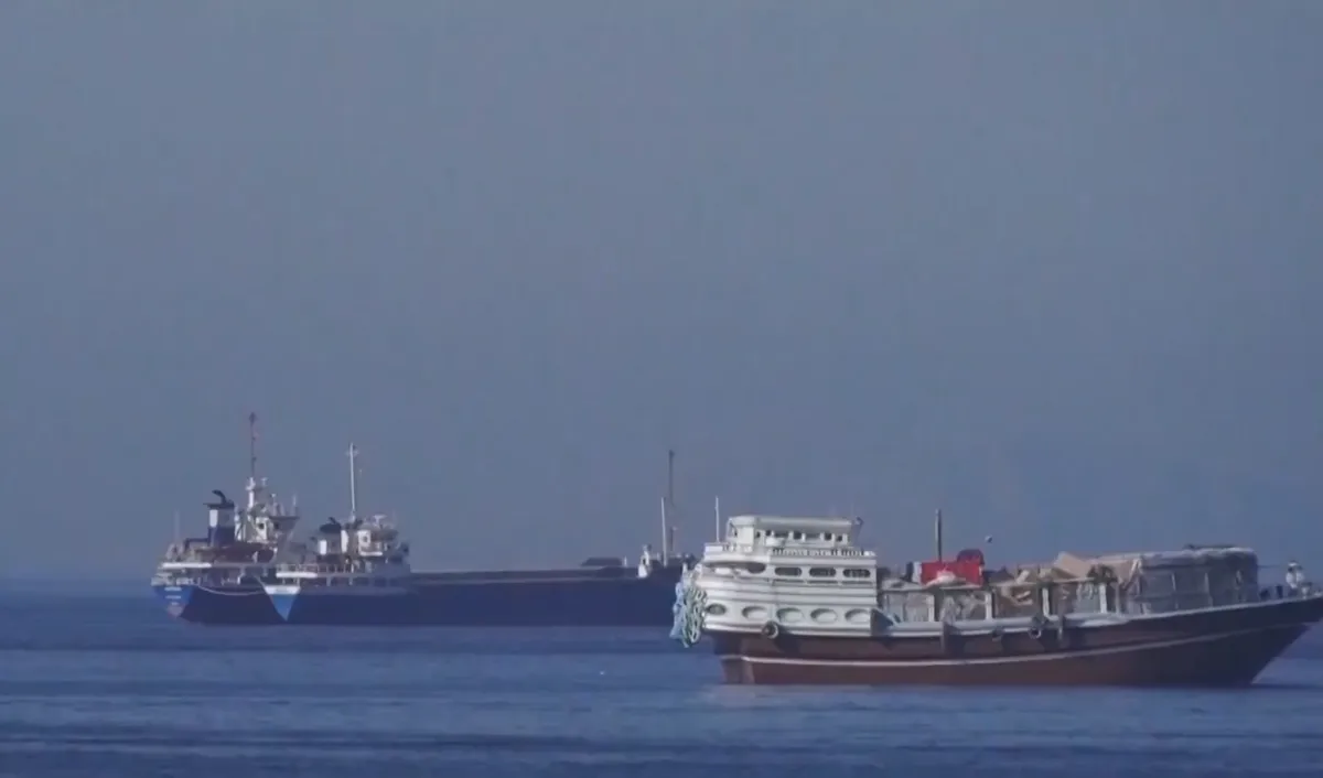 Eo biển Hormuz sẽ được mở lại trong 60 ng&agrave;y- Ảnh 1.