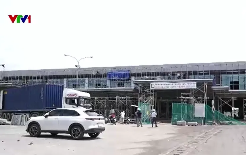 Dồn sức đưa dự án sân bay Cà Mau về đích sớm - Ảnh 1.
