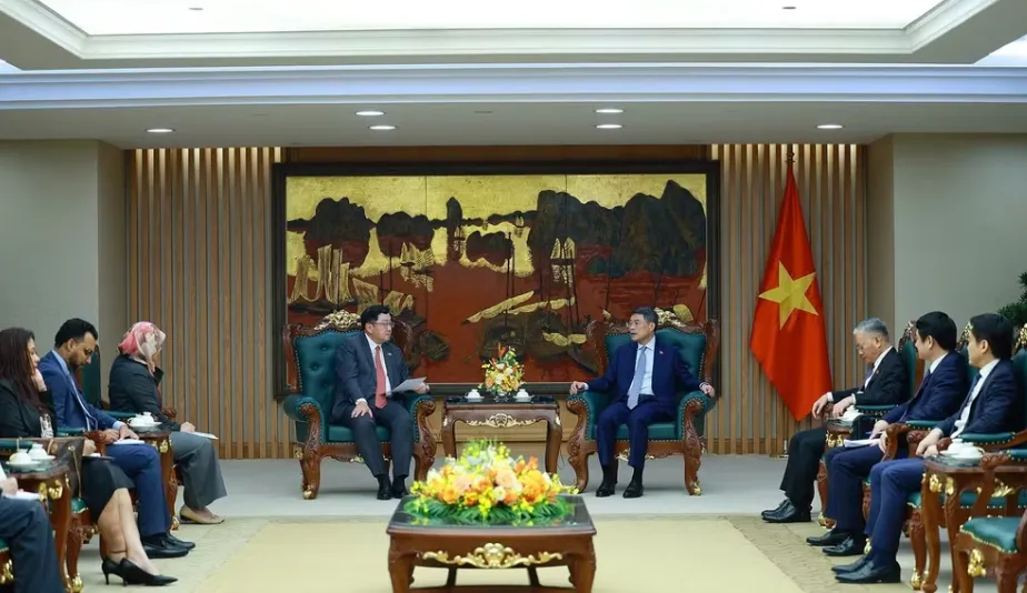 Thủ tướng Lê Minh Hưng tiếp Đại sứ Malaysia chào từ biệt - Ảnh 2.