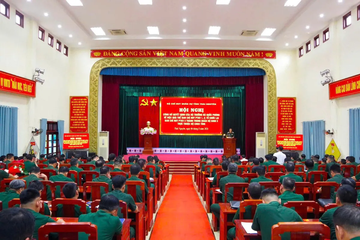 Thái Nguyên: Công bố thành lập Trung đoàn bộ binh trực thuộc tỉnh - Ảnh 2.
