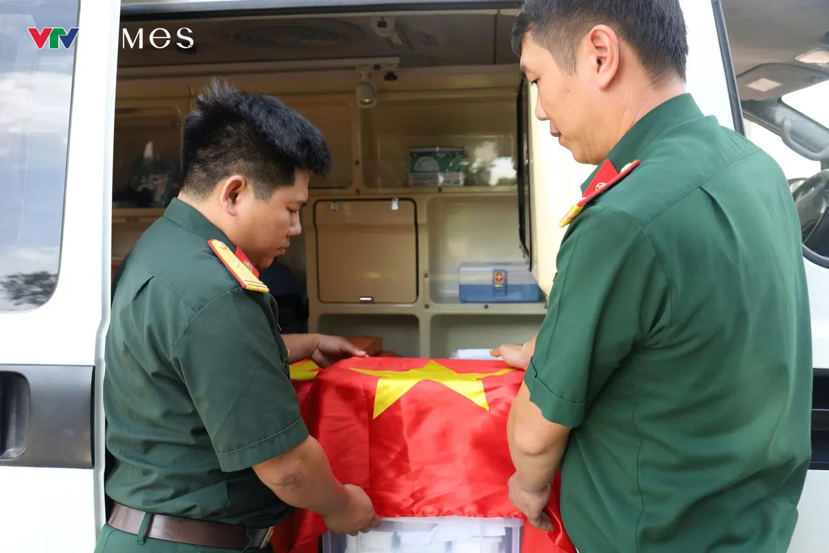 Ninh Bình hoàn thành giai đoạn 1 lấy mẫu hài cốt liệt sĩ phục vụ giám định ADN - Ảnh 1.
