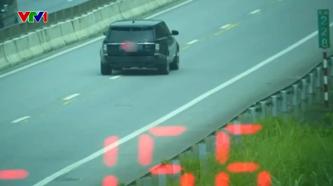 Xử phạt tài xế chạy 156 km/h trên cao tốc chỉ cho phép 80 km/h - Ảnh 1.