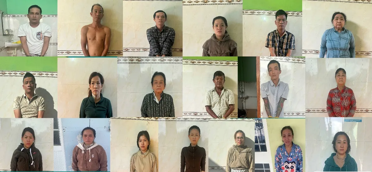 Khởi tố 19 đối tượng dàn cảnh cướp giật dây chuyền ở khu Liên Hoa Bảo Tháp - Ảnh 2.