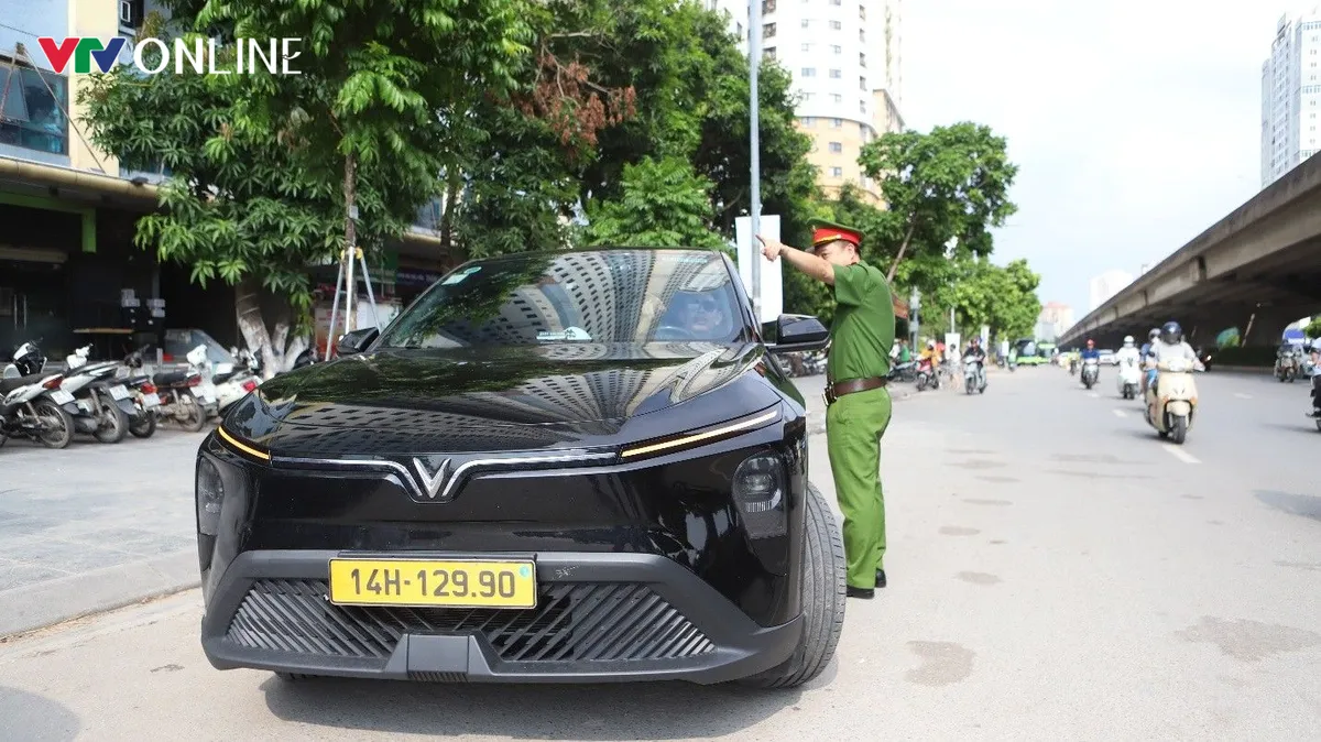 Hà Nội: Phường Định Công tìm lời giải cho bài toán hạ tầng giao thông - Ảnh 1.