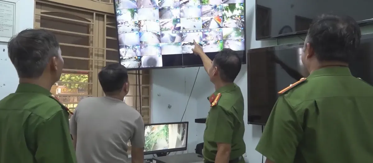 Giữ vững an ninh trật tự mùa du lịch: Điểm tựa tạo thương hiệu du lịch Đà Nẵng- Ảnh 1. Giữ vững an ninh trật tự mùa du lịch: Điểm tựa tạo thương hiệu du lịch Đà Nẵng- Ảnh 1.