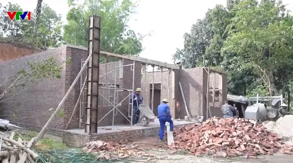 Hoàn thành gần 900 căn nhà cho con đẻ của người bị nhiễm chất độc hóa học - Ảnh 1.