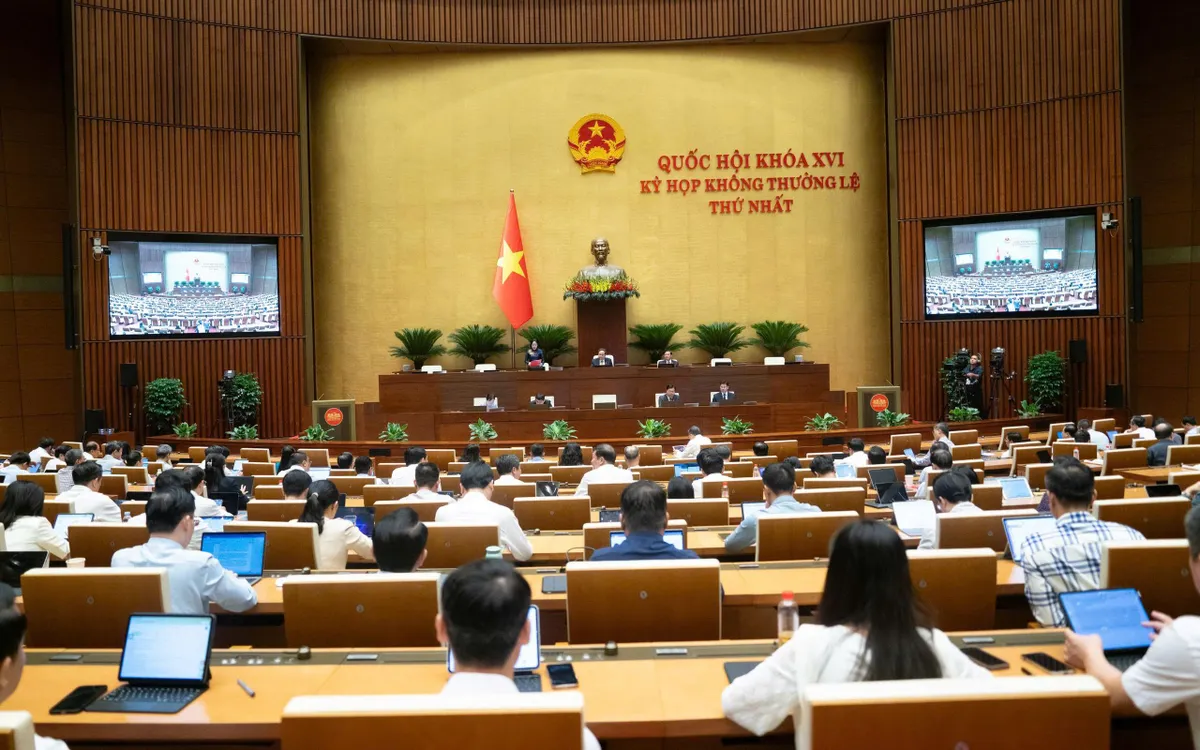 Quang cảnh Phiên thảo luận ngày 10/8. Ảnh: quochoi.vn