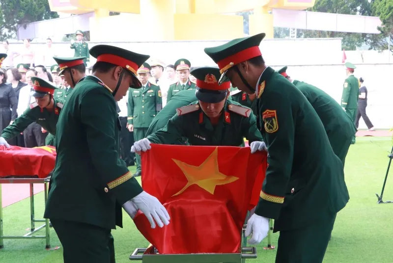 75 năm trở về: Những người lính nằm lại giữa lòng đất mẹ Lai Châu - Ảnh 7.