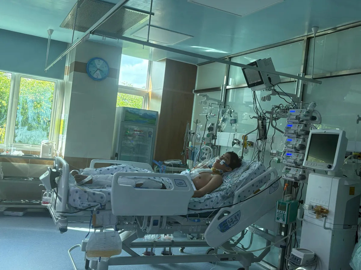 Mong manh cơ hội ghép tim của cậu bé 15 tuổi ở Đồng Tháp- Ảnh 1.