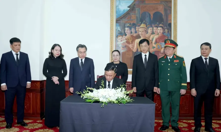 Thường trực Ban B&iacute; thư Trần Cẩm T&uacute; sẽ dự Lễ truy điệu đồng ch&iacute; Xaysomphone Phomvihane - Ảnh 1.