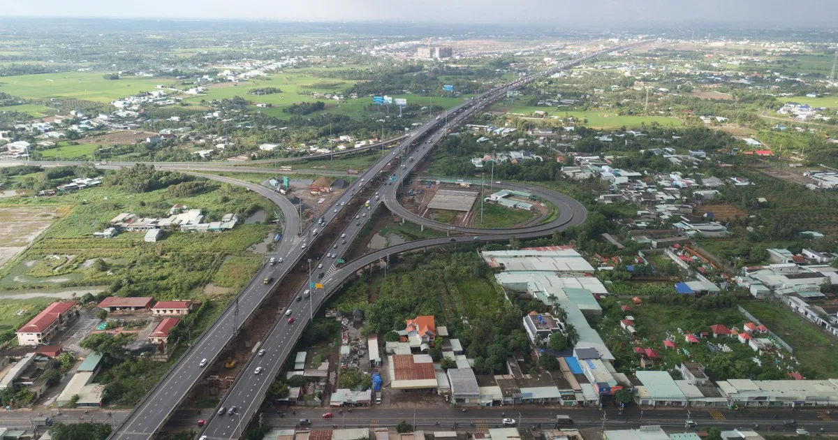 Dự án mở rộng cao tốc TP Hồ Chí Minh - Trung Lương - Mỹ Thuận là dự án có ý nghĩa đặc biệt quan trọng trong việc hiện thực hóa chủ trương phát triển kinh tế tư nhân theo tinh thần Nghị quyết 68 của Trung ương - Ảnh: Báo XD