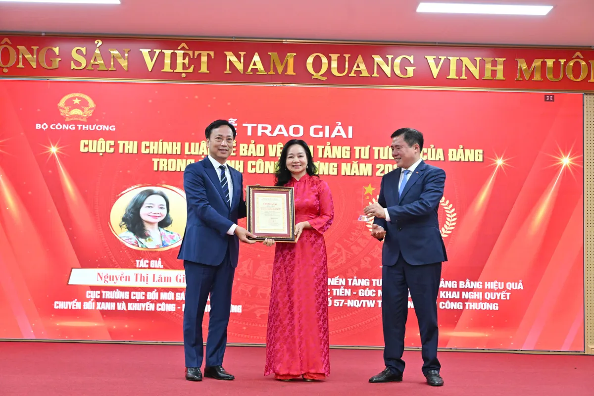 28 tác phẩm được trao giải Cuộc thi chính luận ngành Công Thương năm 2026 - Ảnh 1.