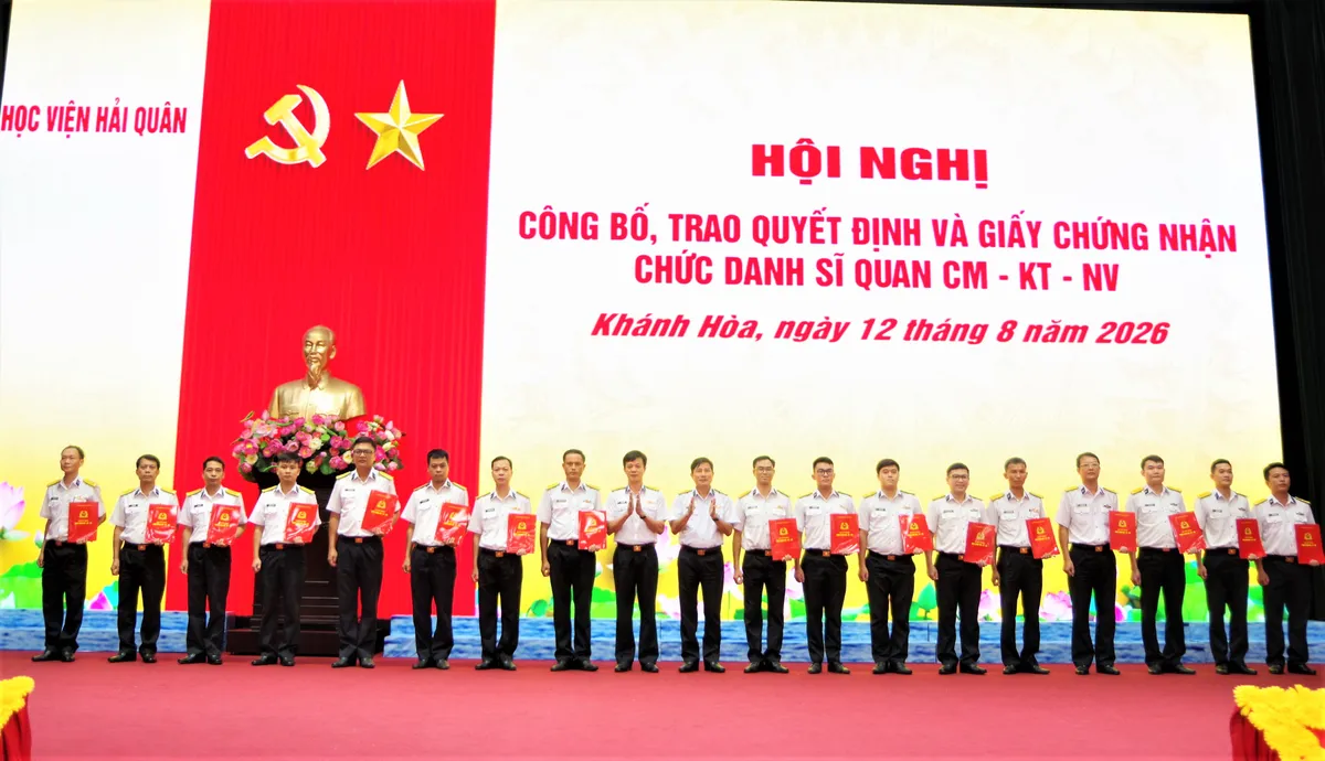 Học viện Hải quân đẩy mạnh chuyển đổi số, quyết tâm xây dựng "Nhà trường thông minh"- Ảnh 5.