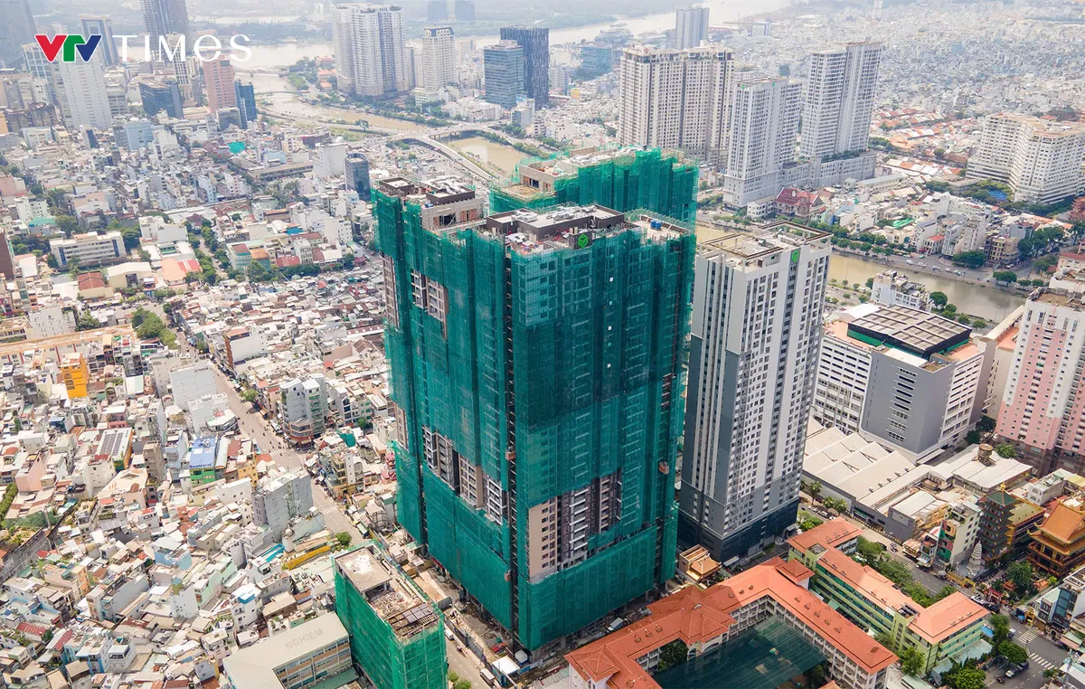 TP Hồ Chí Minh tập trung gỡ vướng pháp lý các dự án bất động sản - Ảnh 2.