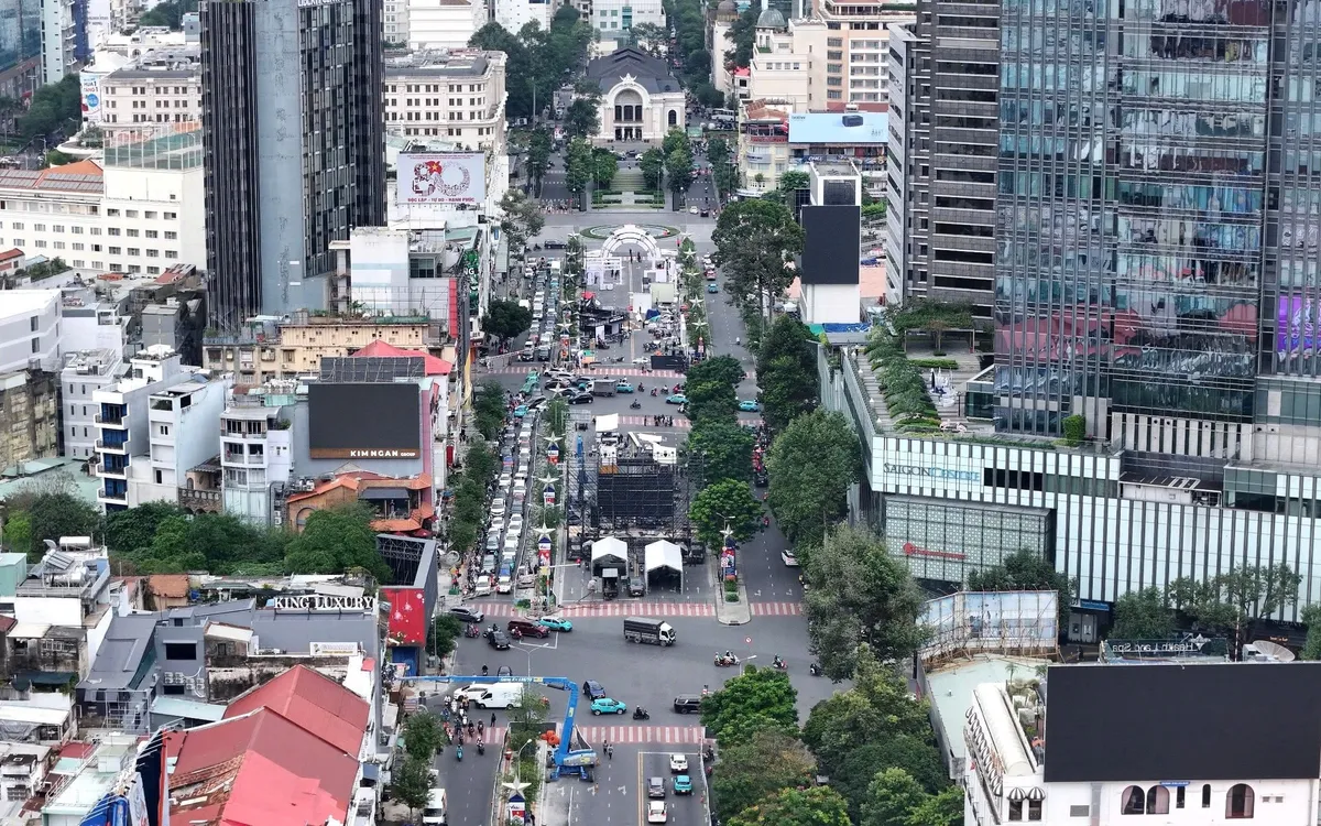 TP Hồ Chí Minh triển khai song song nhiều nhiệm vụ đưa Luật Phát triển đô thị vào thực tế- Ảnh 1.