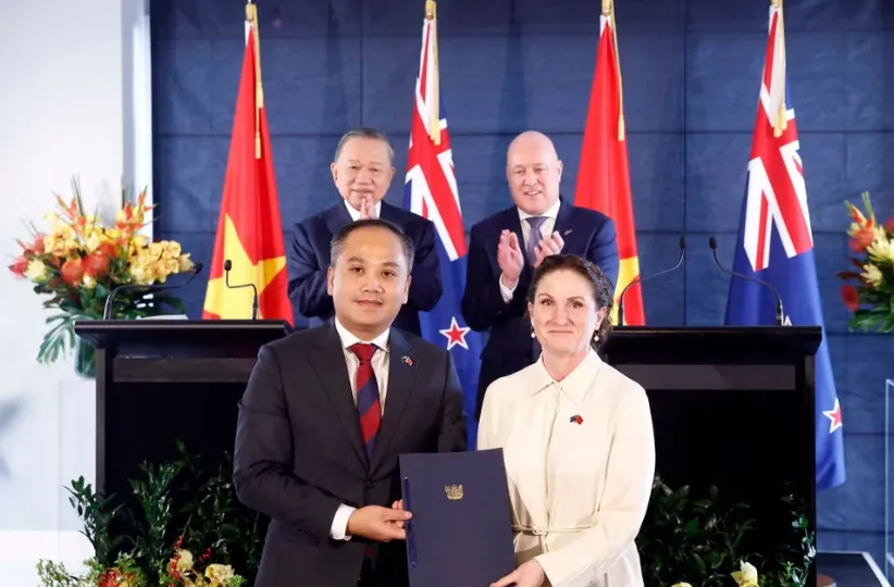 Tổng B&iacute; thư, Chủ tịch nước T&ocirc; L&acirc;m v&agrave; Thủ tướng New Zealand gặp gỡ b&aacute;o ch&iacute; - Ảnh 2.