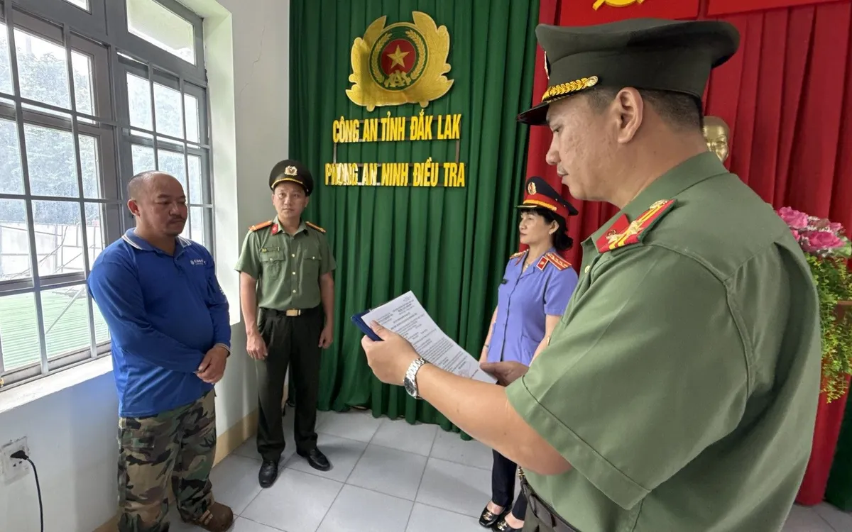 Cơ quan An ninh điều tra thi hành các quyết định đối với Hồ Viết Hợi.