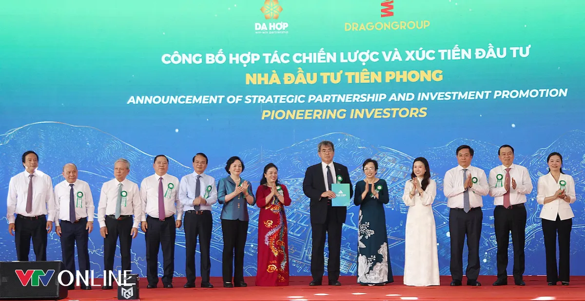 Phó Thủ tướng Phạm Thị Thanh Trà dự khởi công tổ hợp 5 dự án gần 7.600 tỷ đồng tại Phú Thọ - Ảnh 3.