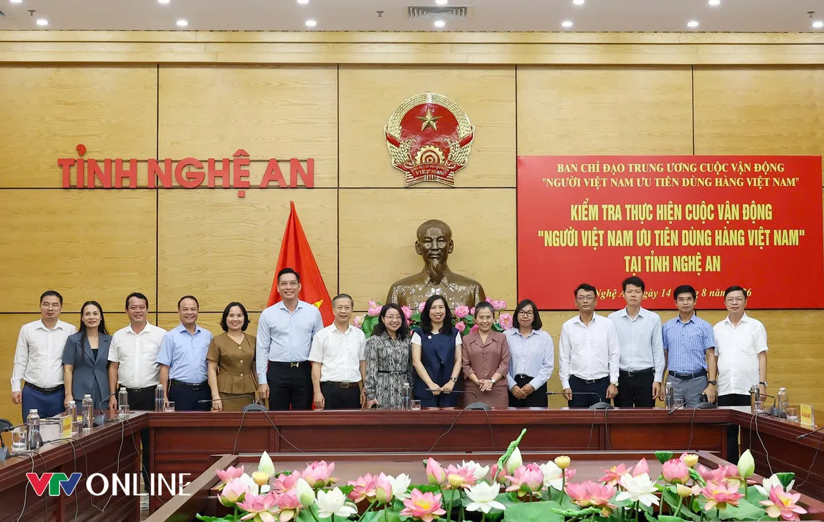 Nghệ An tăng cường đưa các sản phẩm Việt chất lượng cao phủ sóng thị trường trong nước và quốc tế - Ảnh 3.