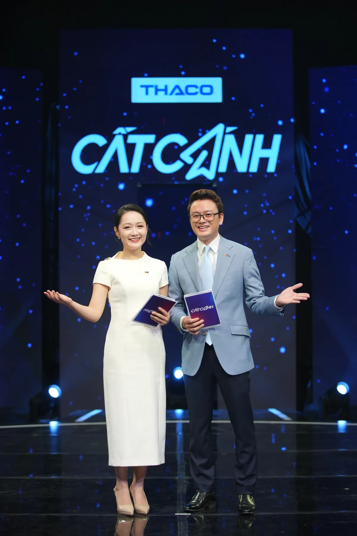 Thu H&agrave; v&agrave; Hữu Bằng ch&iacute;nh thức trở th&agrave;nh hai gương mặt mới dẫn dắt Cất c&aacute;nh- Ảnh 1.