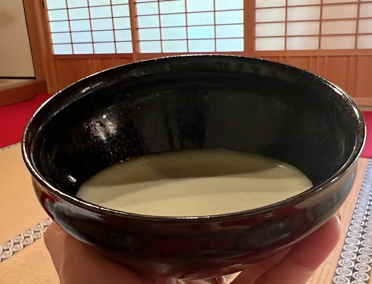 Một chén matcha dưới bóng Chùa Vàng- Ảnh 7.