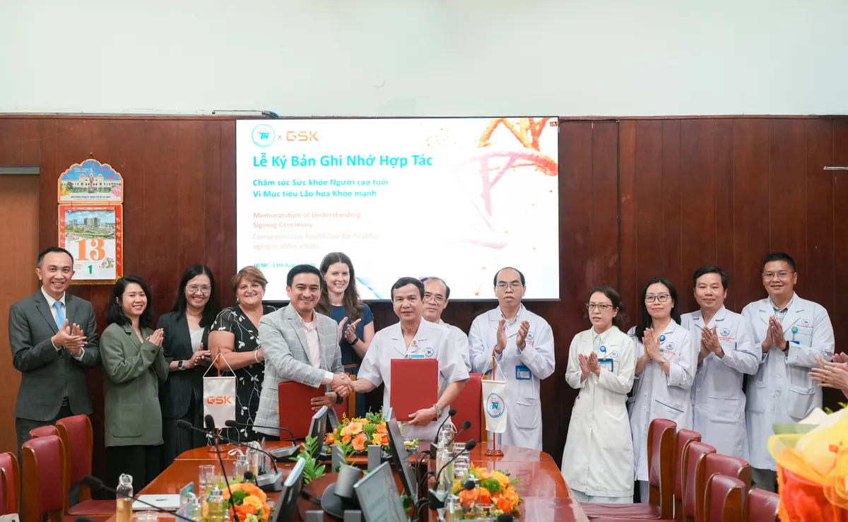 Chăm sóc người cao tuổi theo hướng chủ động, toàn diện và liên tục hơn - Ảnh 1.