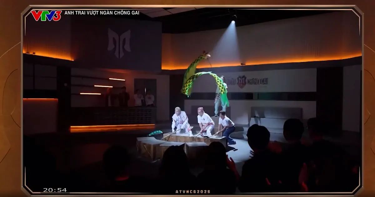 Nghệ thuật múa rối nước truyền thống được tôn vinh trên sân khấu Anh trai vượt ngàn chông gai 2026 - Ảnh 2.